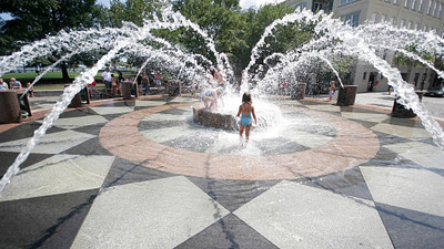 Charleston Offers Families Beautiful Beaches, Wonderful Outdoor Playgrounds and Historic Sites