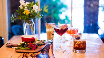 Cocktail Hour in Columbia